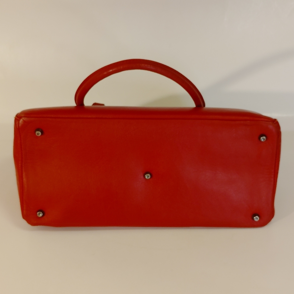 Perlina Vibrant Red Handbag - Picture 3 of 11